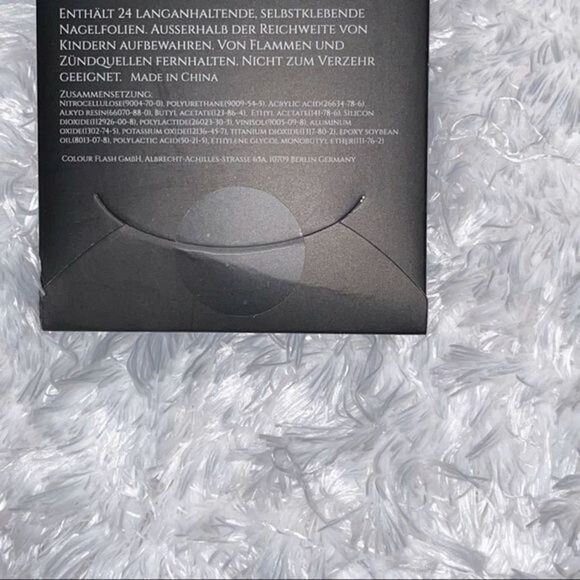 Colour Flash, I’m Shattered, featuring metallic shards on transparent shiny base - Picture 9 of 10